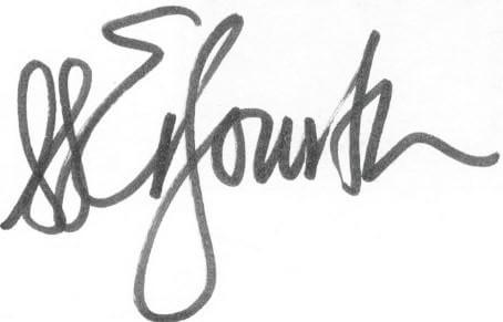 Voula Erfourth Signature